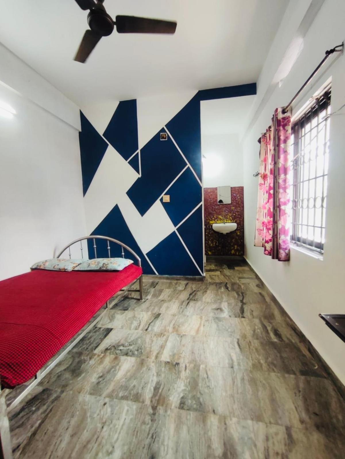 Thrissur Omega Tourist Home المظهر الخارجي الصورة